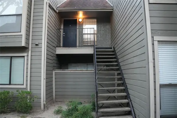 6601 Sands Point Drive #73, Houston, TX 77074