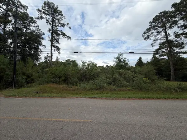 318 Elk Drive, Crosby, TX 77532