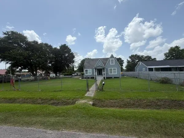 1116 Forest Oaks Drive, Houston, TX 77017