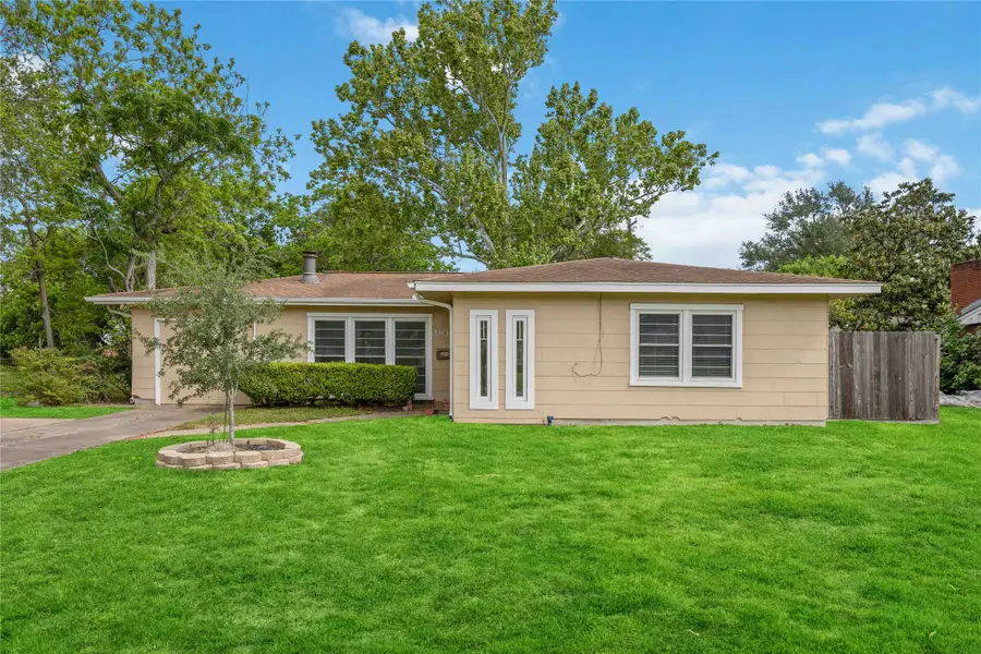 908 23rd Avenue N, Texas City, TX 77590 - #2