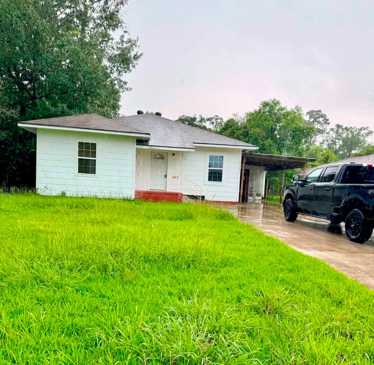 3015 S Willowood Lane, Beaumont, TX 77703 - #1