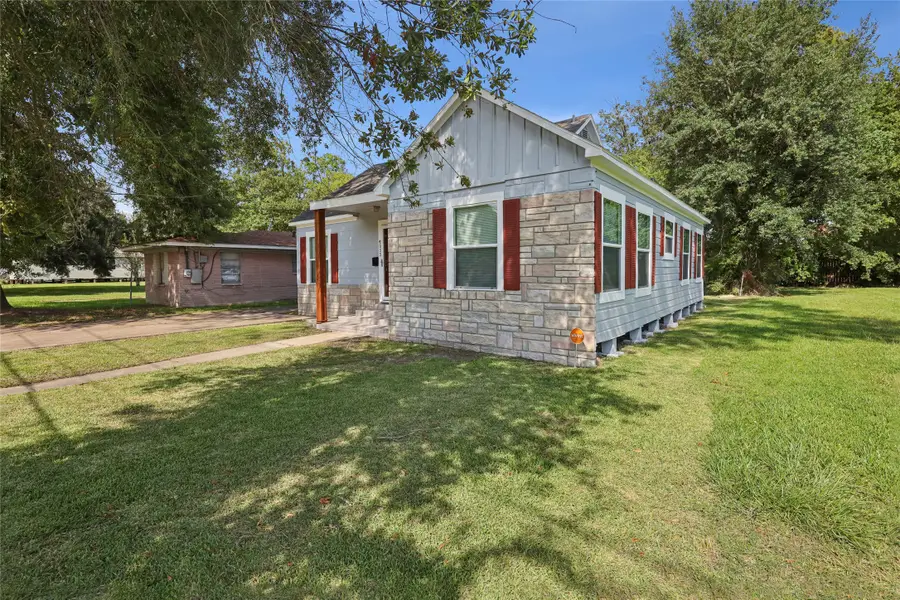 4555 Hartel Street, Beaumont, TX 77705 - Image #3