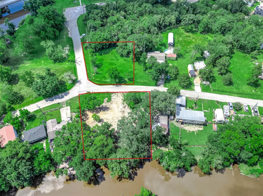 335 & 339 Treasure Drive, Liverpool, TX 77577 - #2