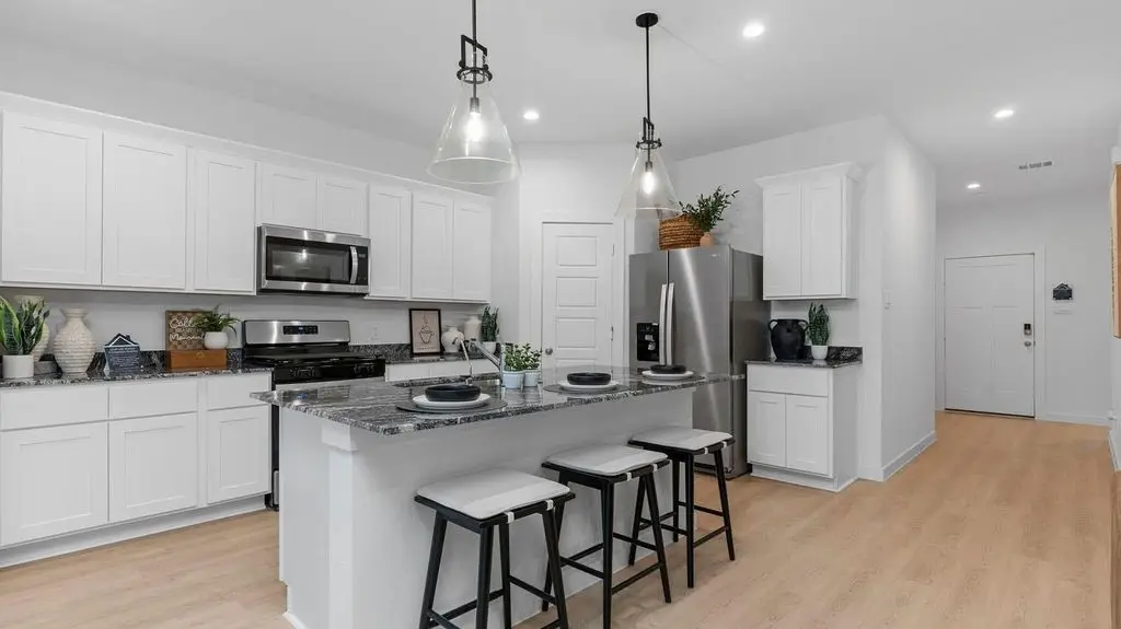 3911 Silver Falls Lane, League City, TX 77573 - Image #1