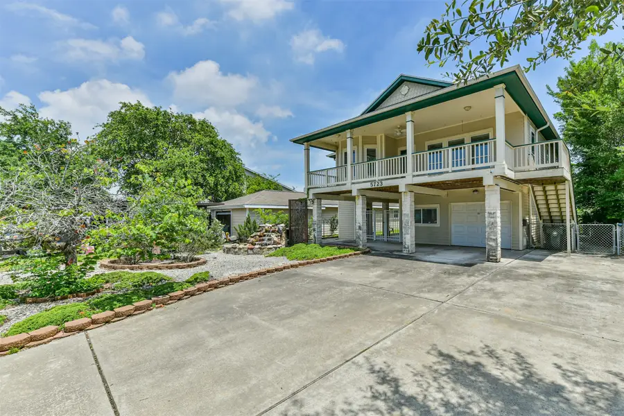 5723 Stewart Avenue, Galveston, TX 77551 - #2