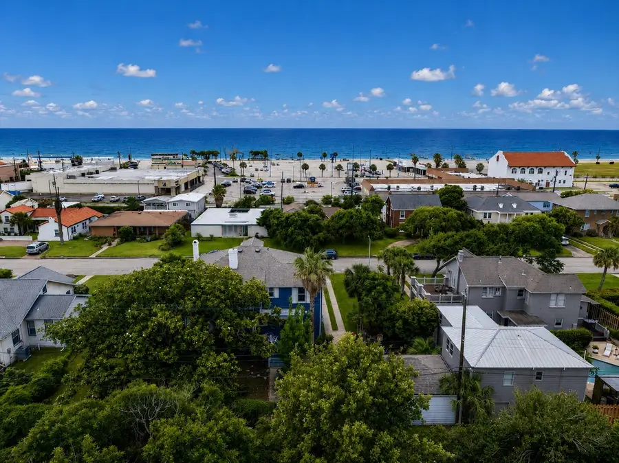 4602 Sherman Boulevard, Galveston, TX 77551 - #2