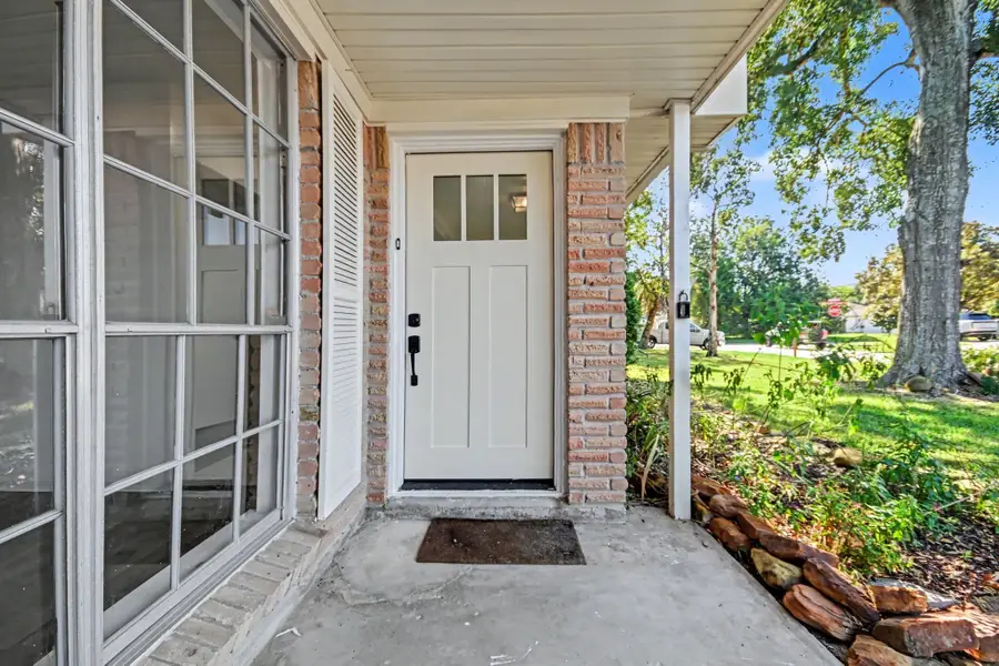 415 Morningside Drive, Friendswood, TX 77546 - #2