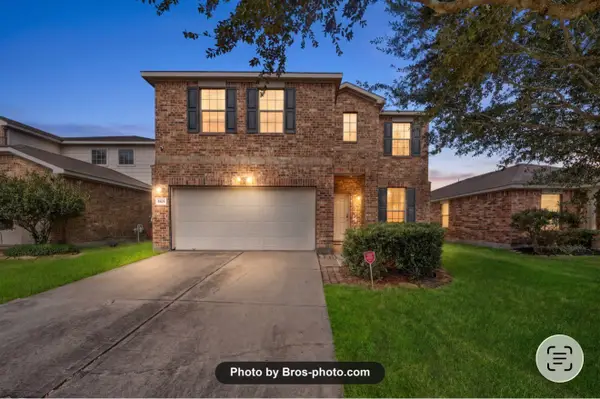 5822 Water Violet Lane, Richmond, TX 77407