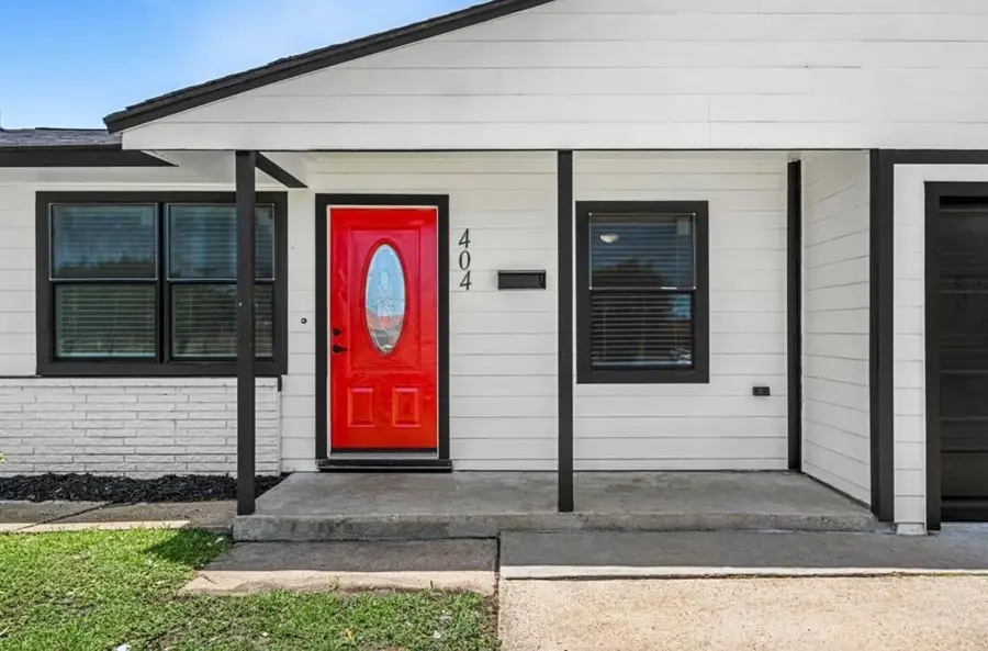 404 Glenmore Drive, Pasadena, TX 77503 - Image #2