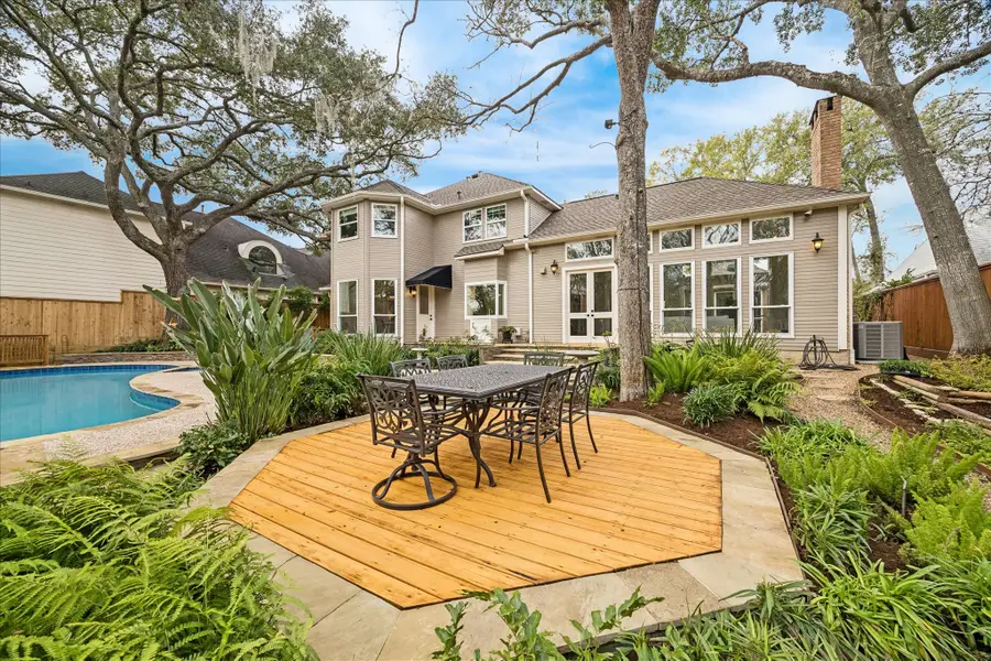 12111 Maple Rock Drive, Houston, TX 77077 - Image #2