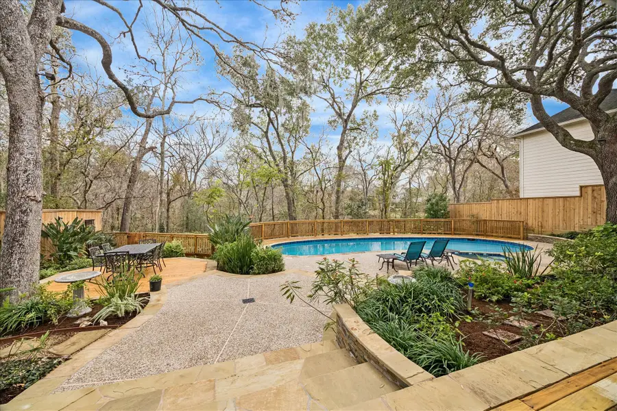 12111 Maple Rock Drive, Houston, TX 77077 - Image #3