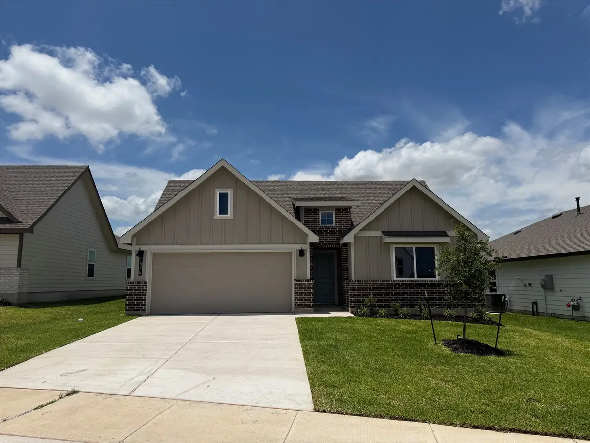 1020 Legrand Street, Brenham, TX 77833 - #1