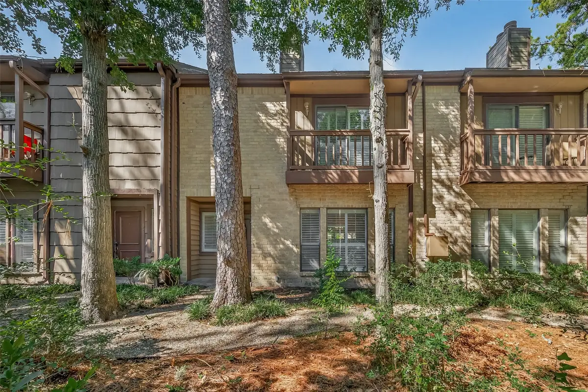 11711 Memorial Drive #13, Houston, TX 77024 - Image #1