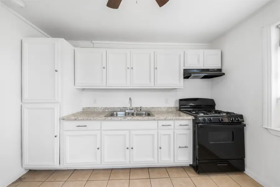 8331 Garland St Street, Houston, TX 77017 - #2