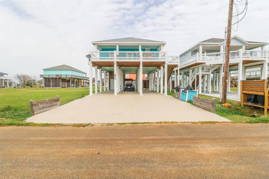 876 Palmetto Drive, Port Bolivar, TX 77650 - Image #2