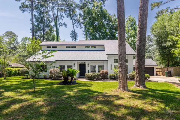 1302 Mustang Trail, Houston, TX 77339