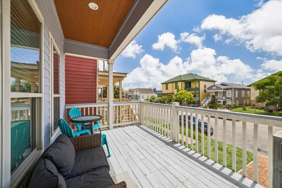 1210 Avenue M, Galveston, TX 77550 - #2