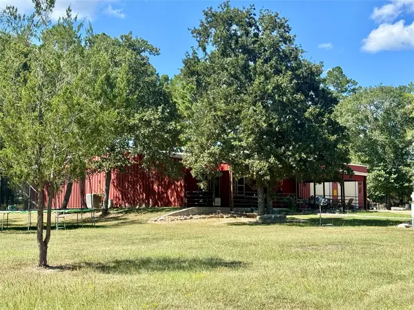 17 Mosley Lane, Huntsville, TX 77320