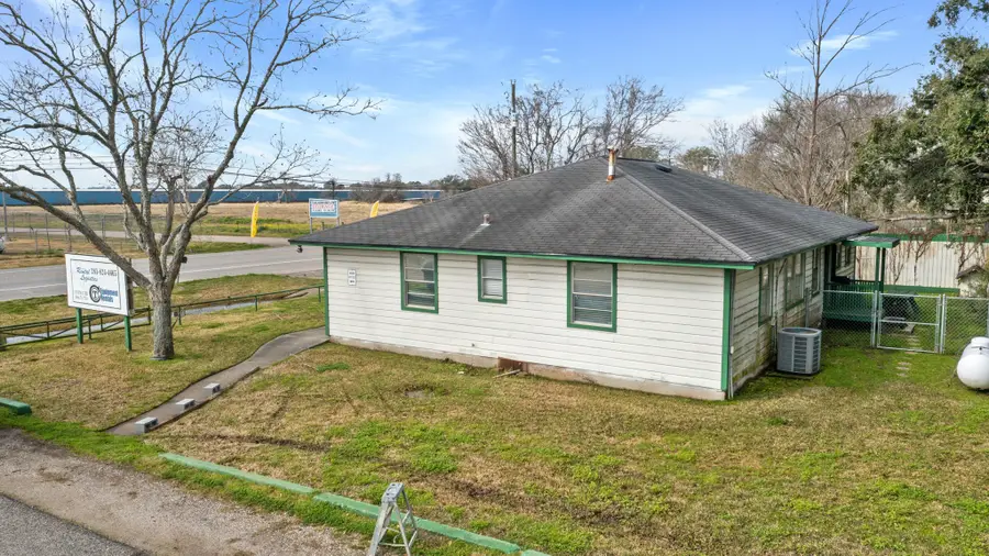 1176 Fm 517 Road, Alvin, TX 77511 - Image #3