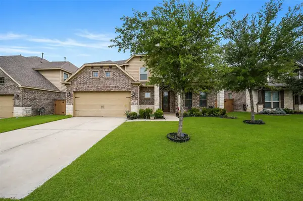 5319 Lauren Manor Drive, Brookshire, TX 77423