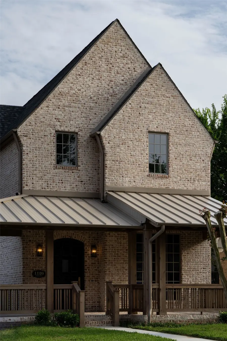 1126 E 7th 1/2 Street, Houston, TX 77009 - #2
