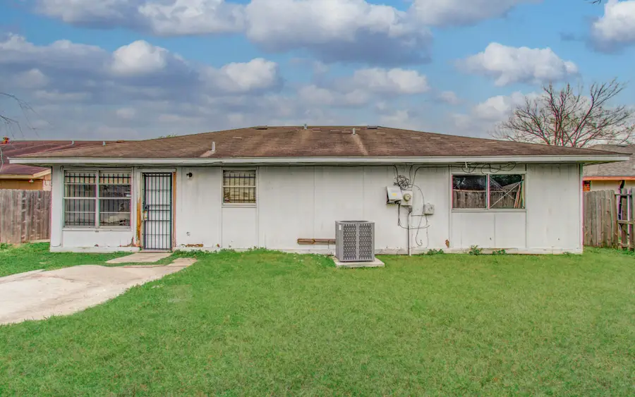 11927 Loveland Pass Drive, Houston, TX 77067 - #3