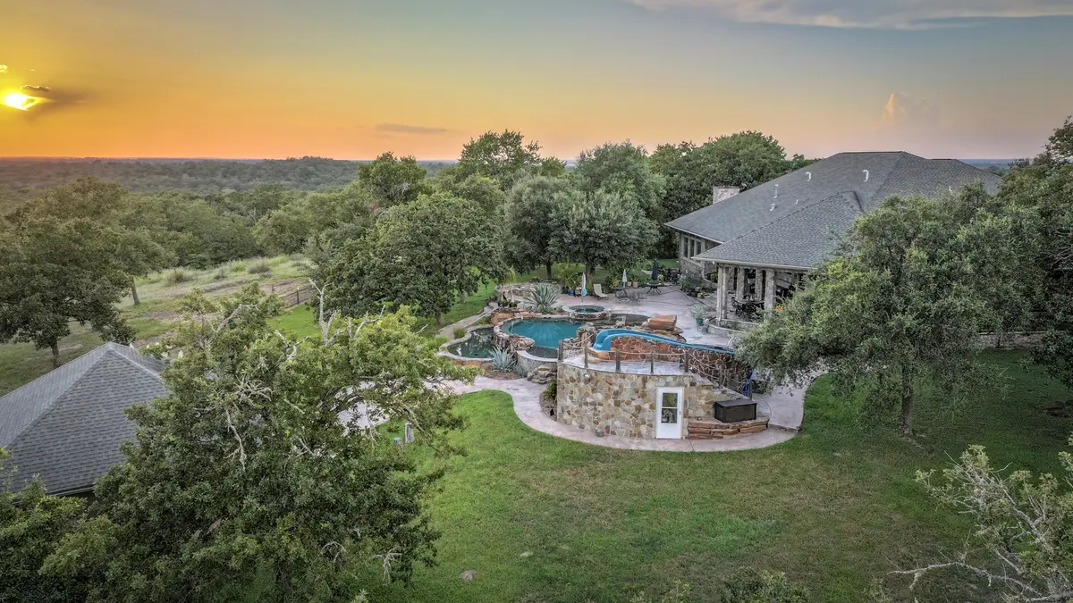 2042 22 Hills Road, Gause, TX 77857 - Image #1