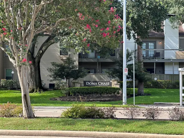 9707 Richmond Avenue #92, Houston, TX 77042