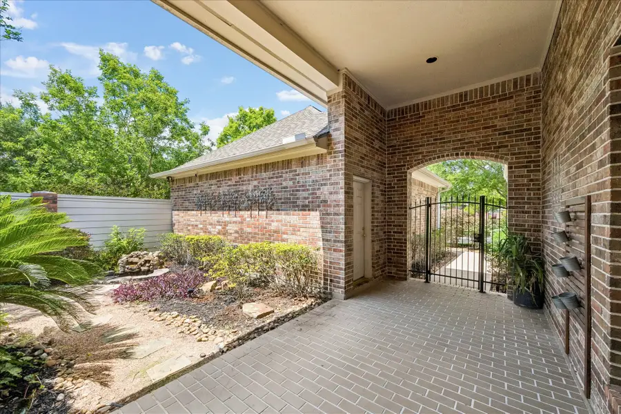 4510 Cypress Pond Court, Houston, TX 77059 - #2