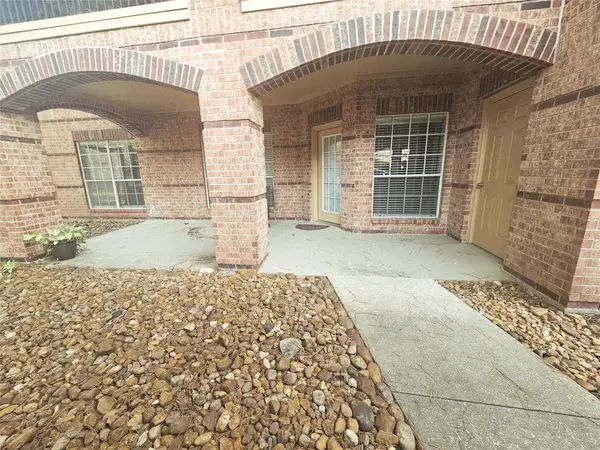 2803 Kings Crossing Drive #118, Houston, TX 77345