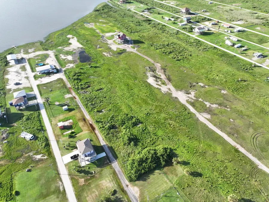 1034 Odem Road, Gilchrist, TX 77617 - Image #3