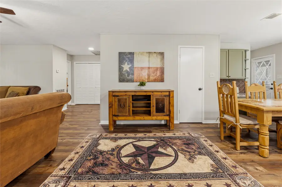 61 Southwood Forest Road, Huntsville, TX 77340 - #3