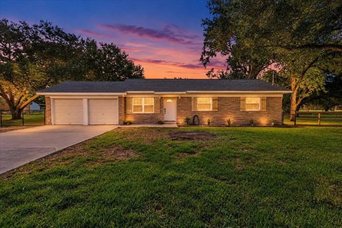 3405 Meadowlark Lane, Alvin, TX 77511 - #1
