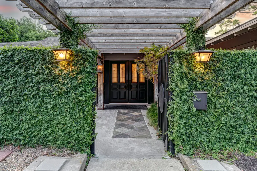 10034 Meadow Lake Lane, Houston, TX 77042 - #2