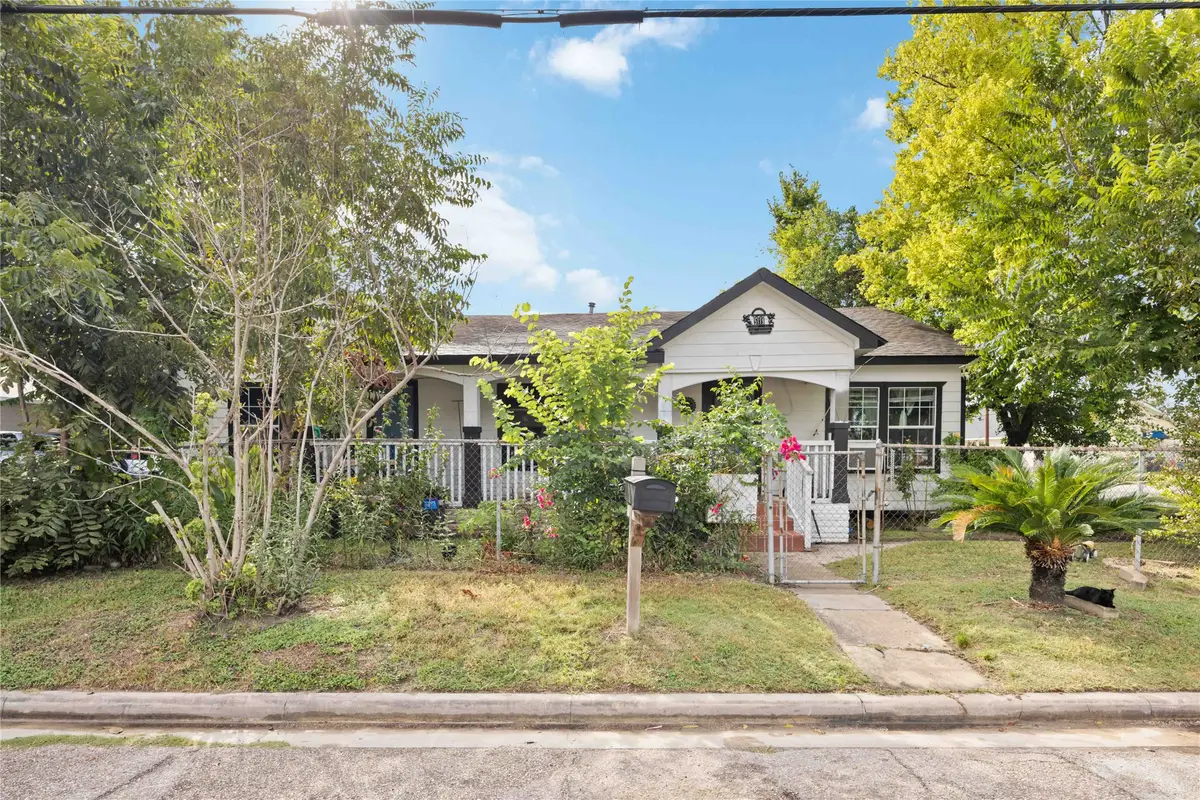 5119 Terry Street, Houston, TX 77009 - Image #1