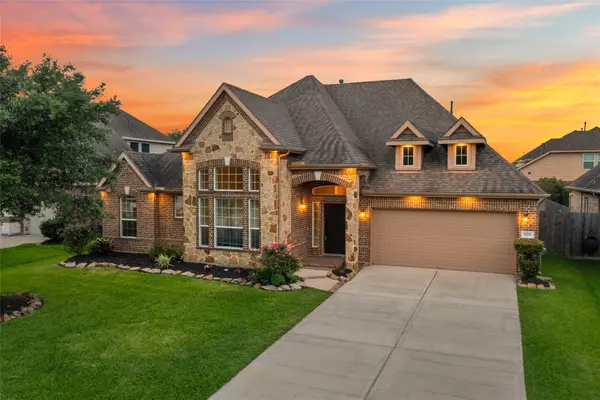 1705 Coral Cliff Drive, Dickinson, TX 77539