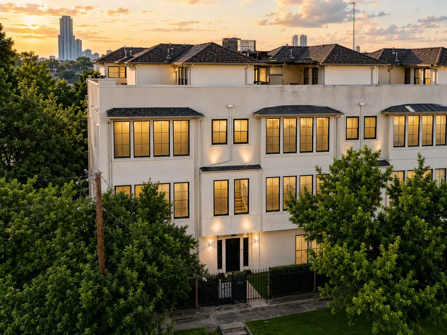 2118 Holman Street, Houston, TX 77004 - #2