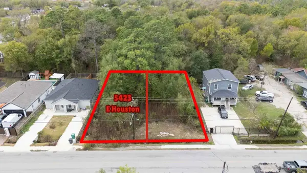 5423 E Houston Road, Houston, TX 77028