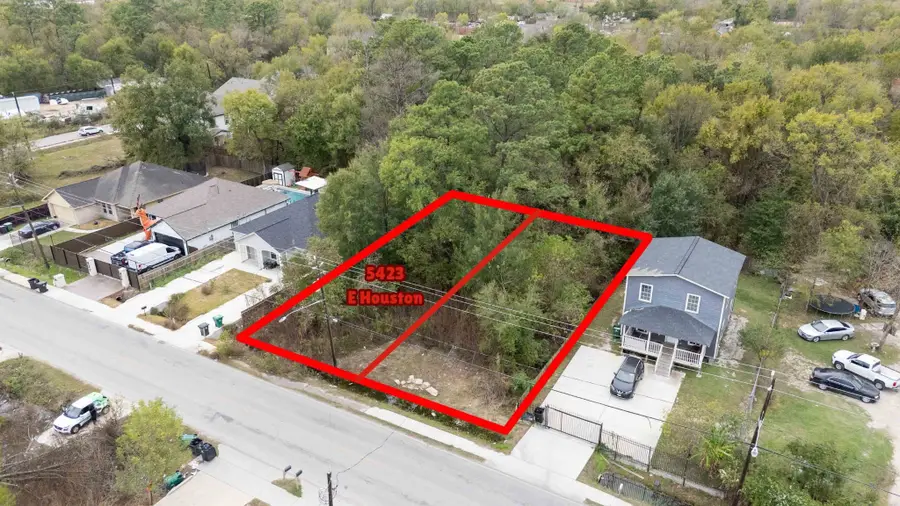 5423 E Houston Road, Houston, TX 77028 - Image #2