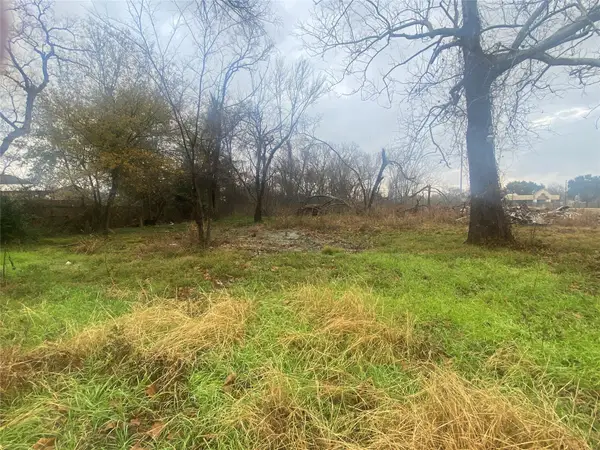 1316 W Little York Road, Houston, TX 77091