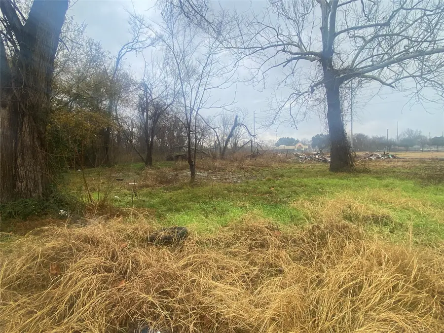 1316 W Little York Road, Houston, TX 77091 - Image #2