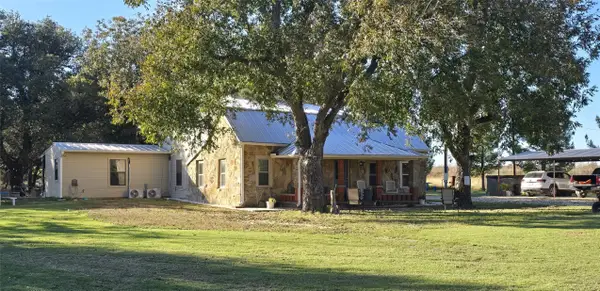 7202 Us Highway 84, Coleman, TX 76834