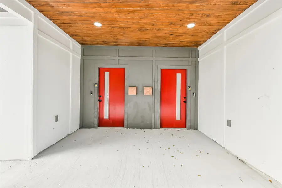 6103 Cavalier Street, Houston, TX 77087 - Image #2