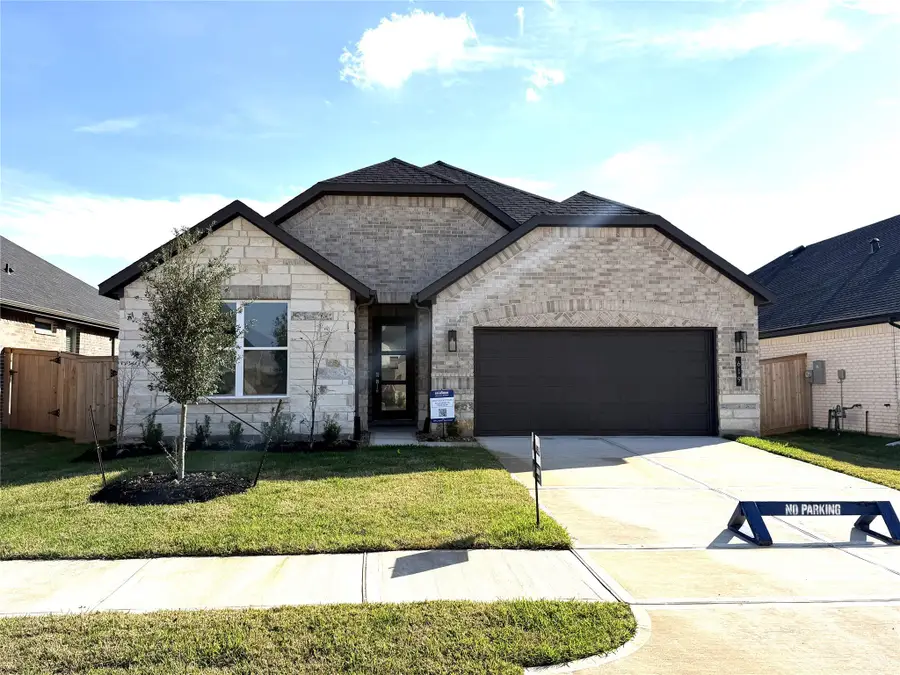 619 Paisley Harbor Court, Conroe, TX 77304 - Image #3