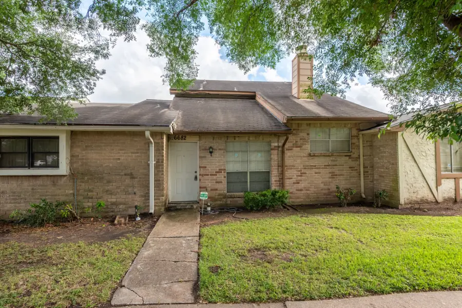 6682 Westwick Drive, Houston, TX 77072 - #2