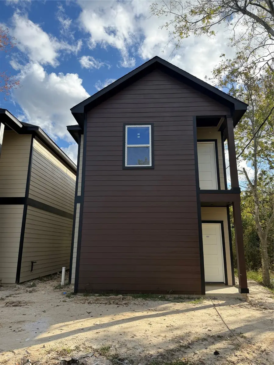 9914 Fillmore, Houston, TX 77029 - Image #2