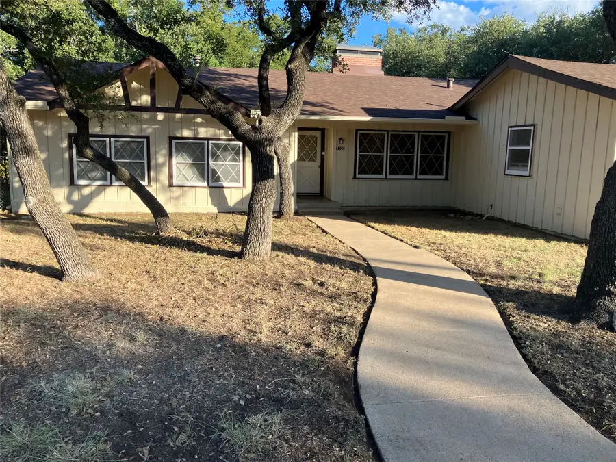 4100 Oakdale Drive, Brownwood, TX 76801 - #2