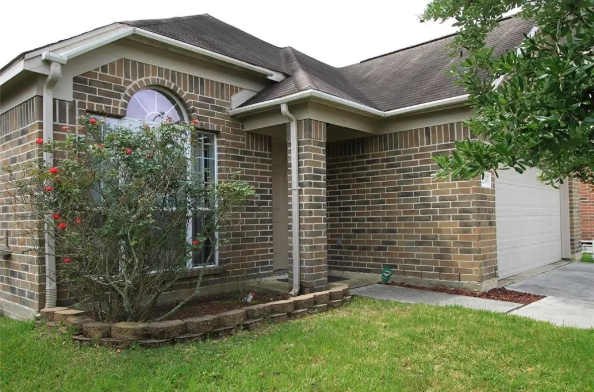 12218 Glen Crossing Circle, Humble, TX 77346 - Image #1
