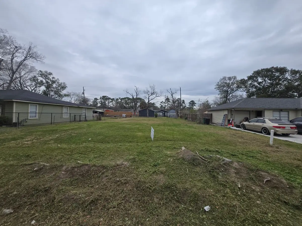 6929 Peyton Street, Houston, TX 77028 - Image #1