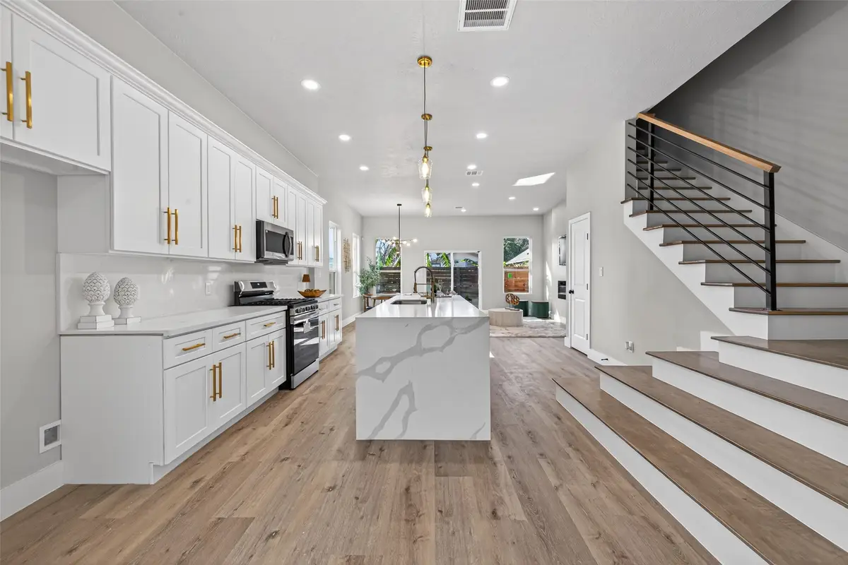 4115 Yale Street, Houston, TX 77018 - Image #1